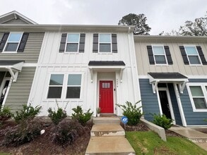 Building Photo - 3096 Spline Cir