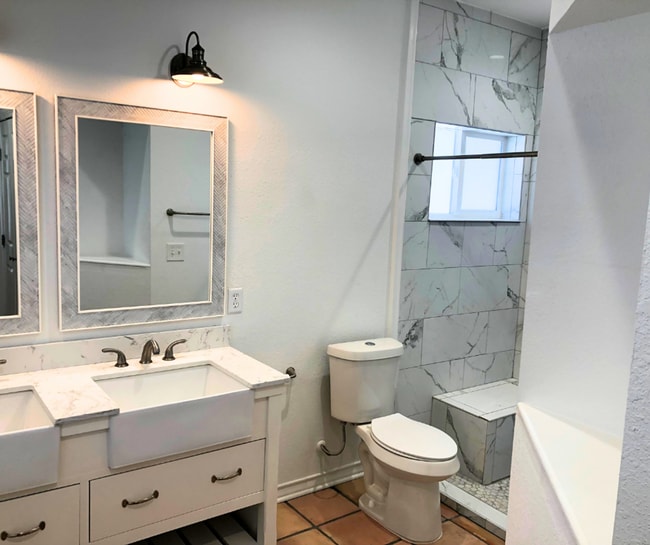 Building Photo - Great home in a country setting!