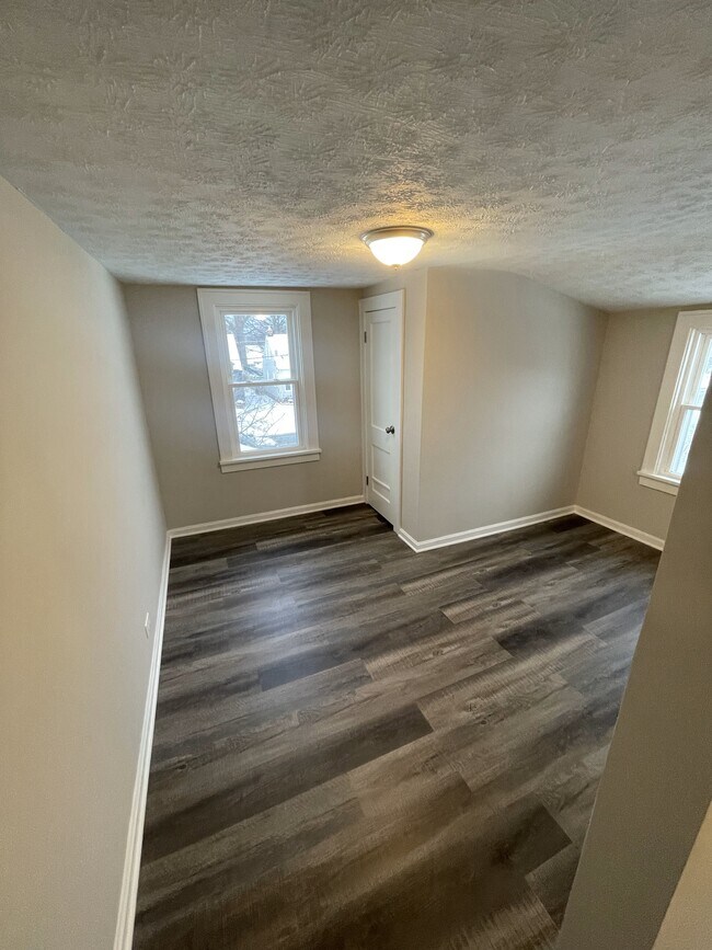 Bedroom 1 of 3 - say goodbye to old carpet! - 30132 Robert St