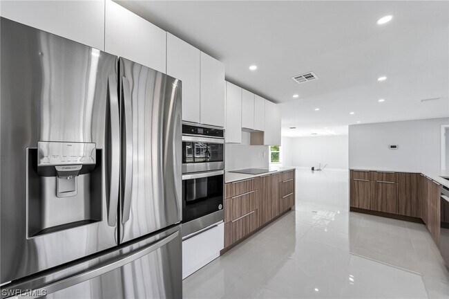 Foto del edificio - 1729 Cascade Way