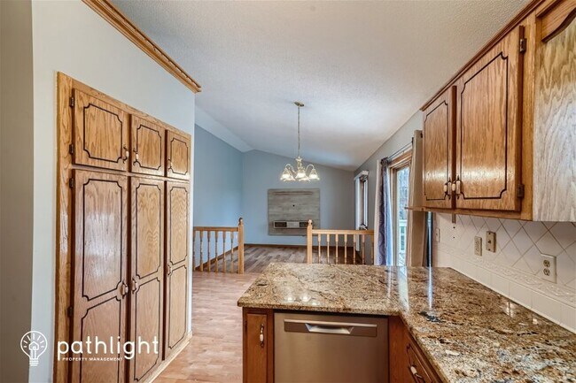 Foto del edificio - 9027 Prestwick Parkway North