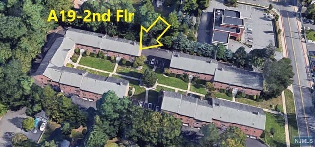 Foto del edificio - 522 N Maple Ave