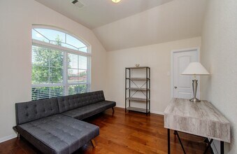 Building Photo - 15218 Zenith Glen Ln