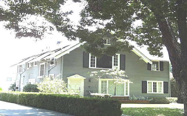 Building Photo - 270-280 S Oakland Ave