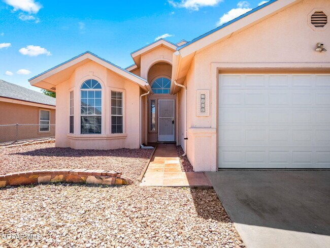 Building Photo - 5416 Roger Maris Dr