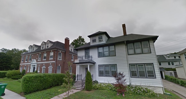 Building Photo - 68 Manet Rd