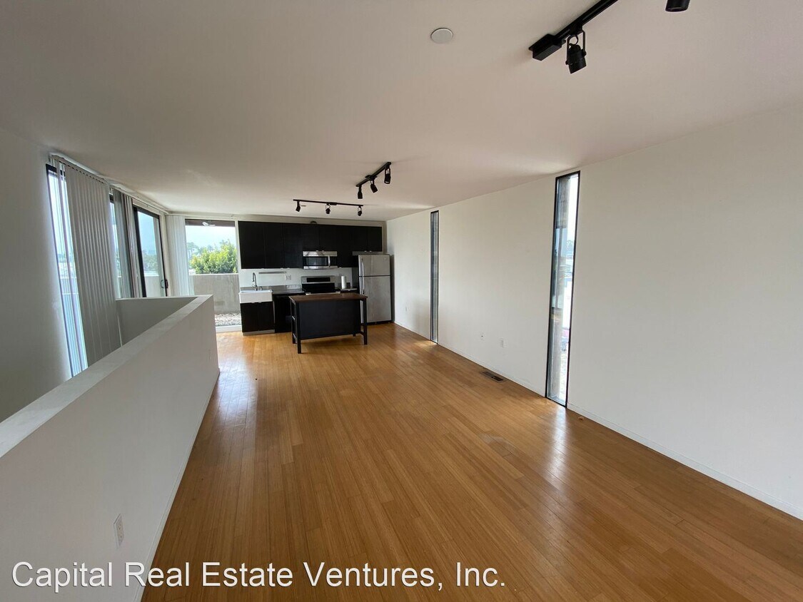 Foto principal - 2692 C St