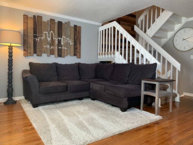 Foto del edificio - 9675 W Chatfield Ave