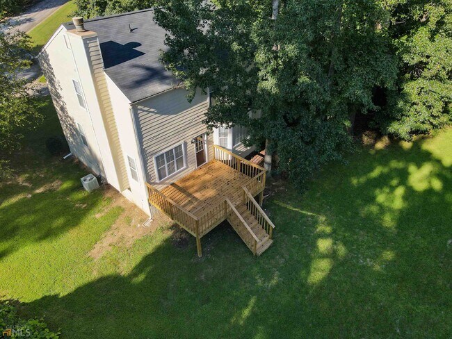 Building Photo - 1095 King Way Ct