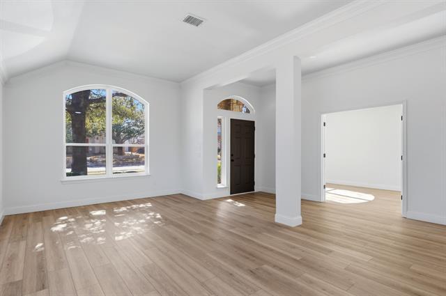 Building Photo - 3013 Kimble Dr