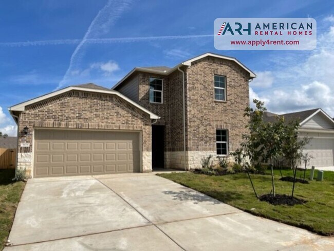 Foto del edificio - 4 BR / 3 BA - 2175 SF in Seguin - Arroyo Ranch!!!