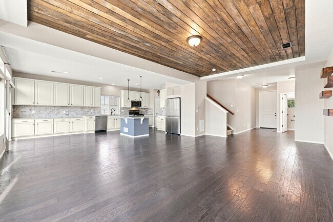 Foto del edificio - $2,795.95, 4-bed, 2.5-bath, located in Colorado Springs with Central AC