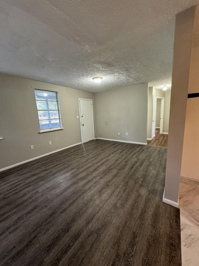 Foto del edificio - 3 bedroom in Jacksonville FL 32225