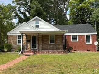 Building Photo - 1307 E Ash St