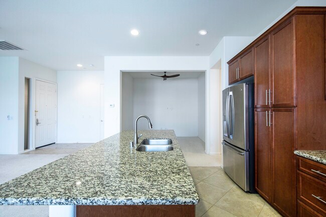 Foto del edificio - 2300 Via Calderia