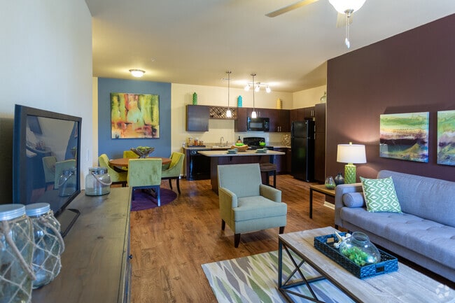 Oasis At Memorial Apartments Oklahoma City, OK