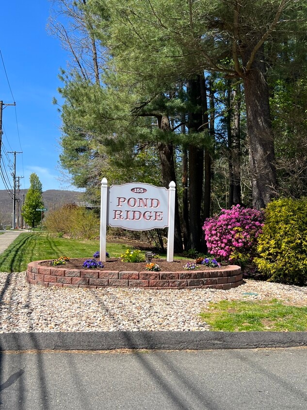 Photo - 155 Redstone Hill Rd (Bristol, CT)