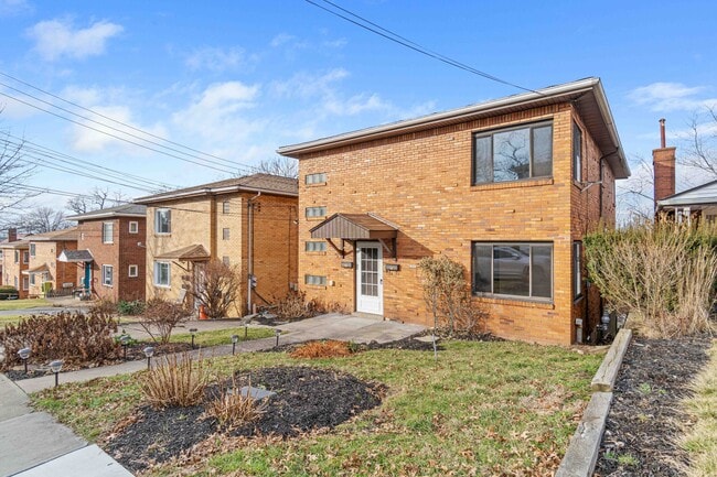 Unit 2 is upstairs - 6569 Rosemoor St