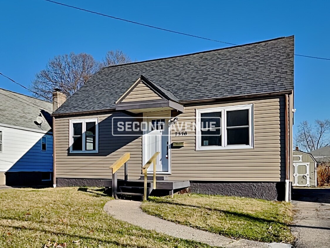 Primary Photo - 7370 Richmond Ave