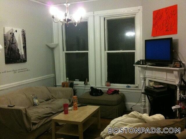 Building Photo - 73 Westland Ave