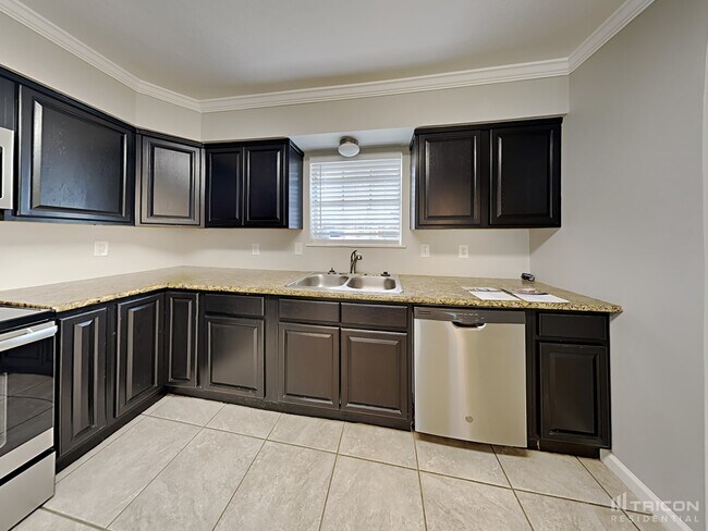Foto del edificio - 25568 Dogwood Ln