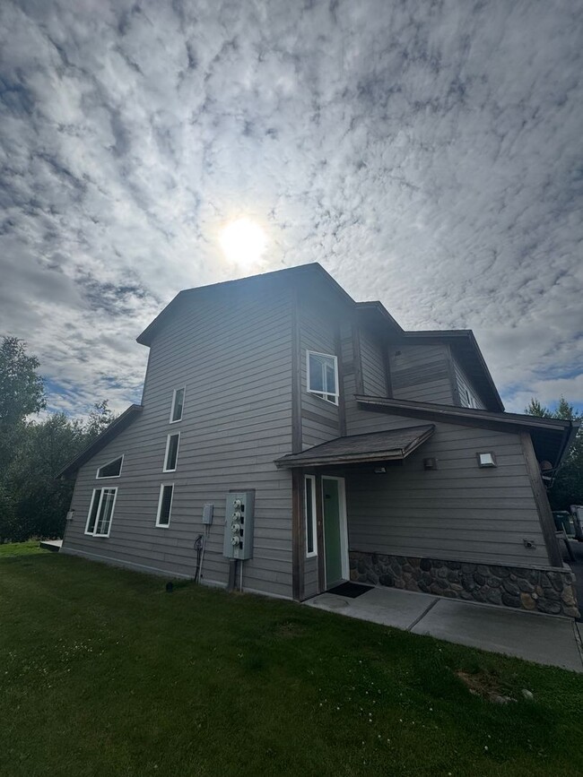 Building Photo - 7270 East Timber Ridge Circle