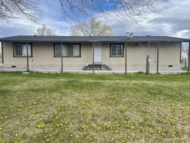 Foto del edificio - 5296 Comanche