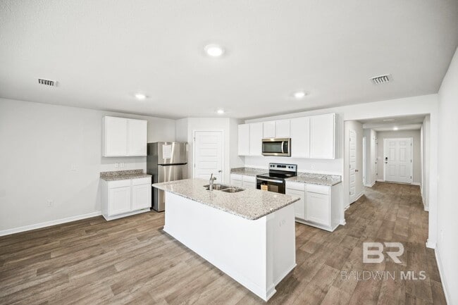 Building Photo - 18885 Markle Dr