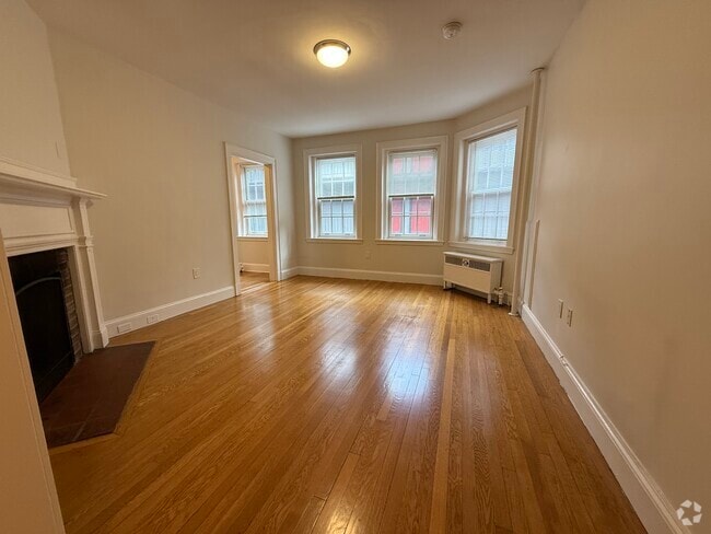 Building Photo - 360 Harvard St