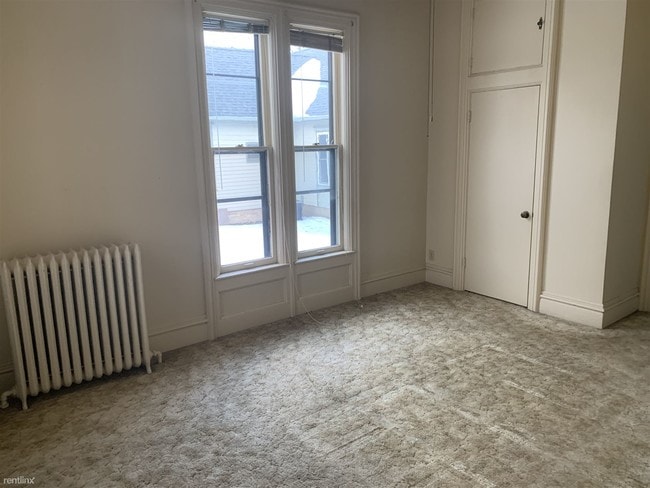 Building Photo - 1 br, 1 bath Apartment - 601 Pearl St Apt 1B