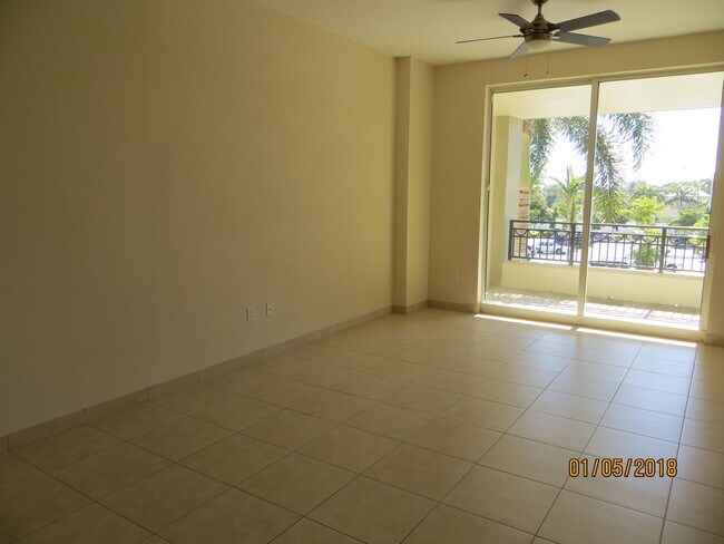 Building Photo - 550 Okeechobee Blvd