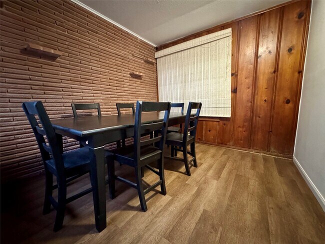 Building Photo - 4039 Erby St