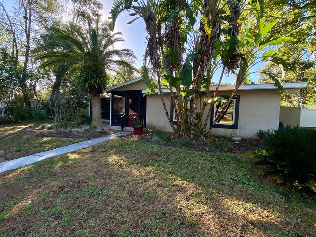 Foto del edificio - Remodeled 3BR/2BA home in Altamonte Springs! Don't Miss Out on this Gem!!