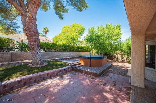 Building Photo - 9053 Firebird Dr
