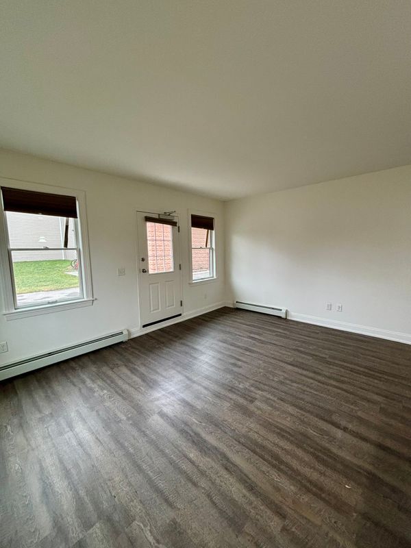 Foto del edificio - 476 Terrace Blvd