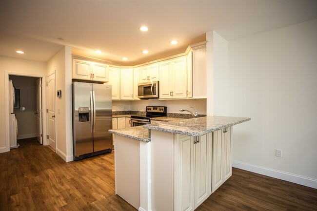 Foto del edificio - 19 Kendall Pond Rd