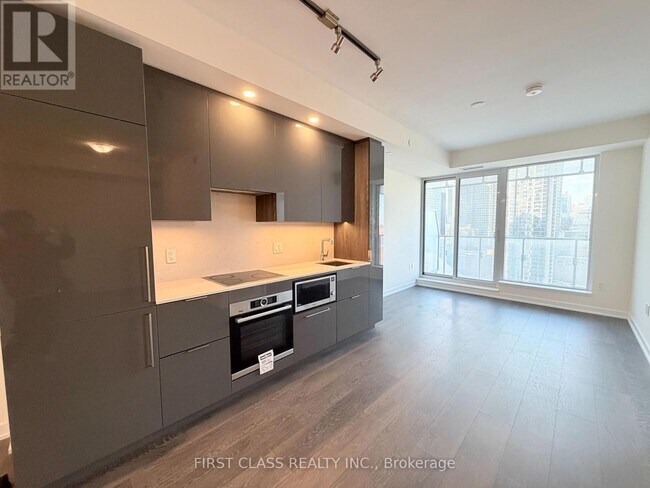 Photo du bâtiment - 28 Freeland St