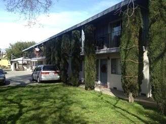 Primary Photo - 483 Mariposa Ave