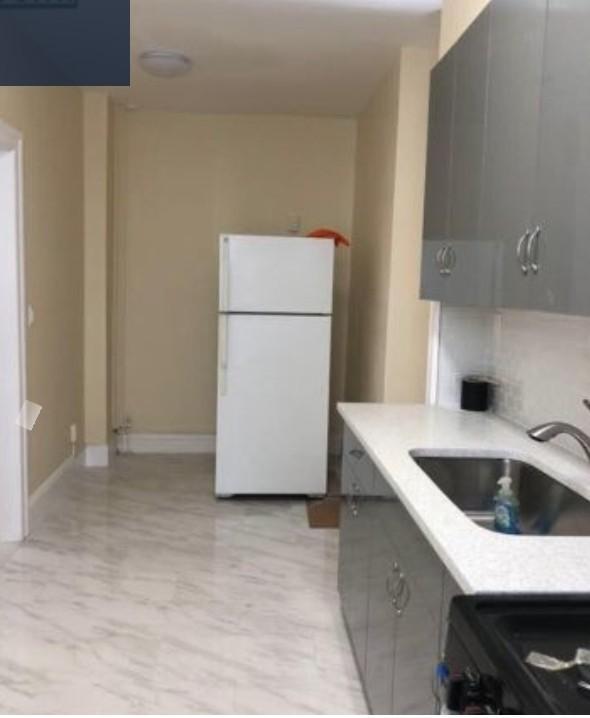 Foto del edificio - 3 bedroom in BROOKLYN NY 11209