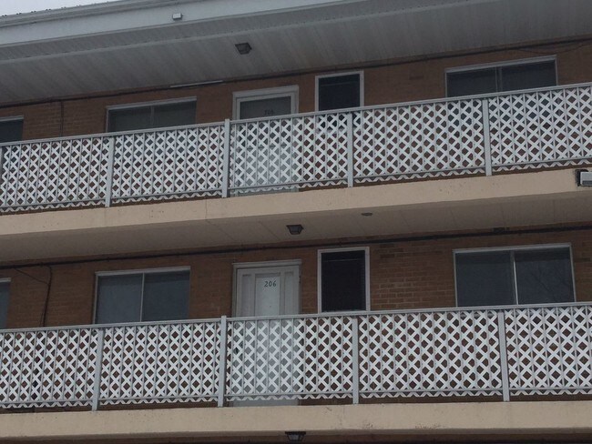 Foto del edificio - 76 Pennsylvania Ave