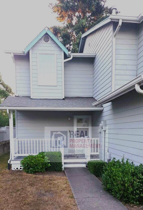 15323 Berry Valley Dr SE, Yelm, WA 98597 Townhome Rentals in Yelm WA