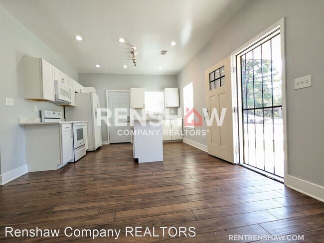 Foto del edificio - 2 br, 1 bath House - 2840 Choctaw Ave