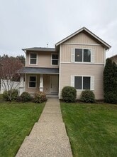 Building Photo - 1204 Burnside Pl