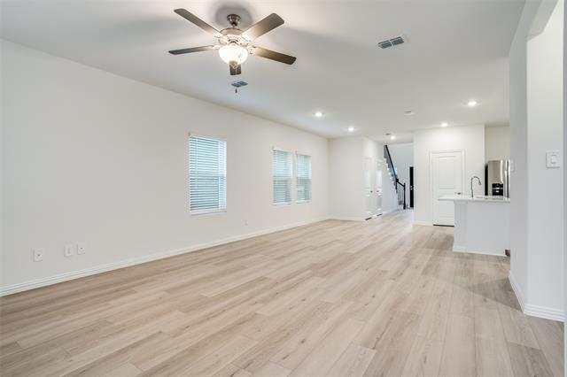 Foto del edificio - 1204 Booker Dr