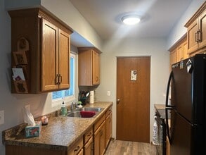 Building Photo - 1320-1322 Future St