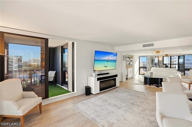 Foto del edificio - 4551 Gulf Shore Blvd N