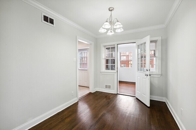 Foto del edificio - Scotland Park Townhomes