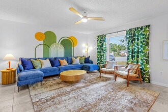 Building Photo - 11312 112th St N