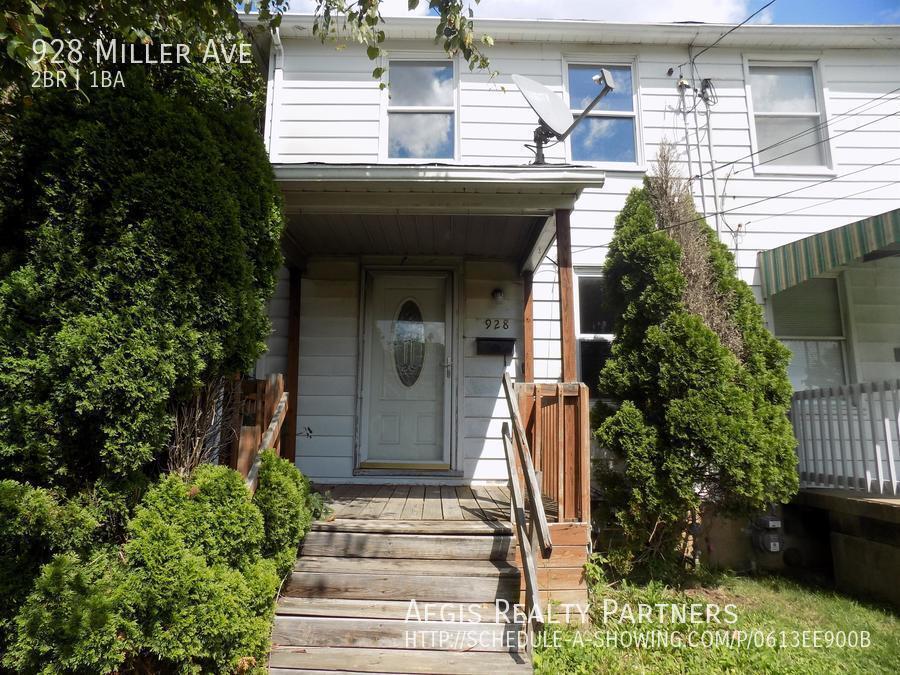 Primary Photo - 928 Miller Ave