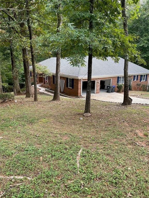 Building Photo - 2166 Lake Ridge Terrace